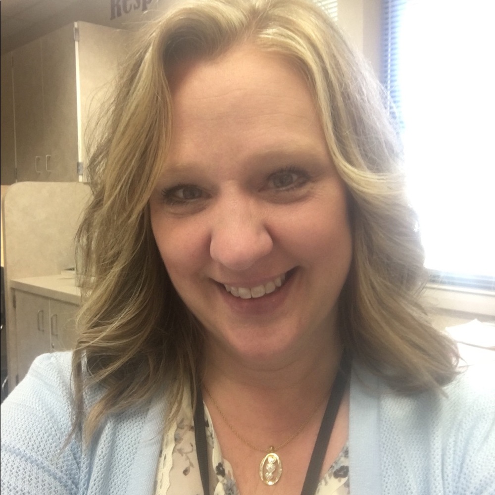 Meet your Posher, Shelly